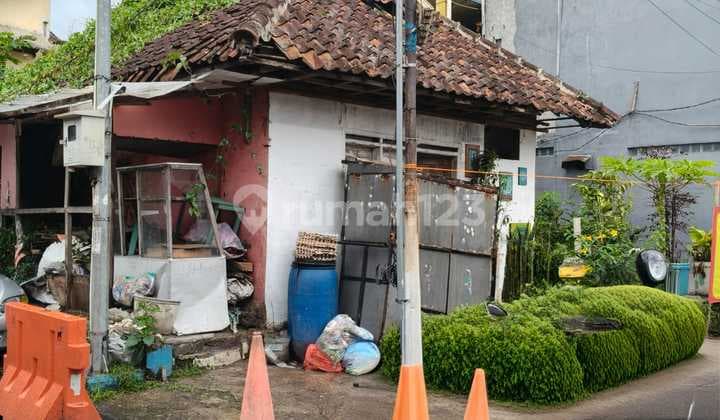 Dijual Rumah Hitung Tanah Sayap Lengkong