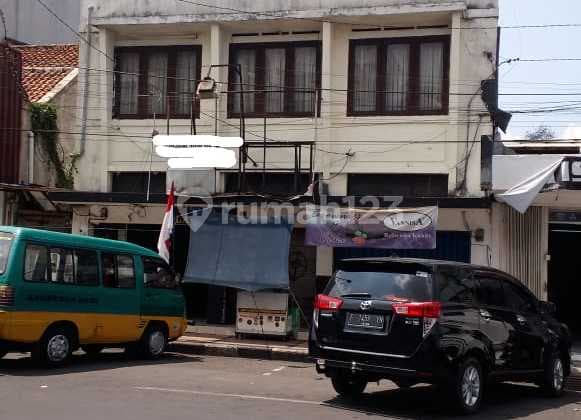 Dijual Rumah Toko di Jalan Otto Iskandar Dinata