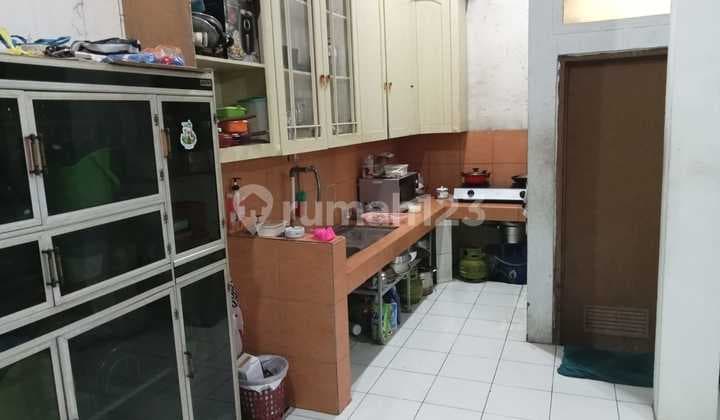 HOEK POSITION HOUSE IN PHARMINDO LAND CALCULATION Cimahi, Bandung