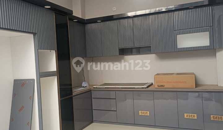 Dijual Rumah Town House Kopo Harmonis