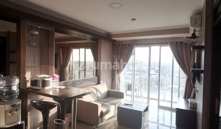 Apartemen Dengan 2 Kamar Tidur Dan Sudah Furnished