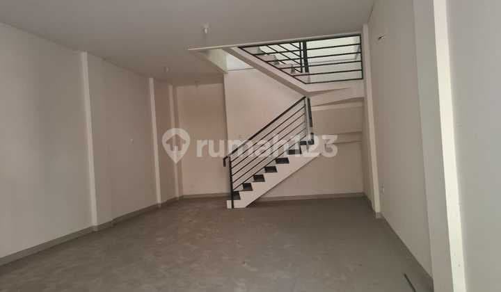 FOR SALE Brand New Shop House on Karasak Street