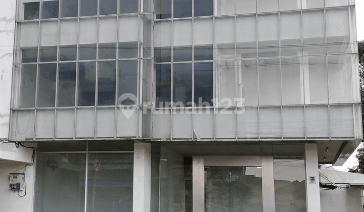 Mini Building Strategis 4,5 Lantai Ada Lift di Bintaro Jakarta Selatan