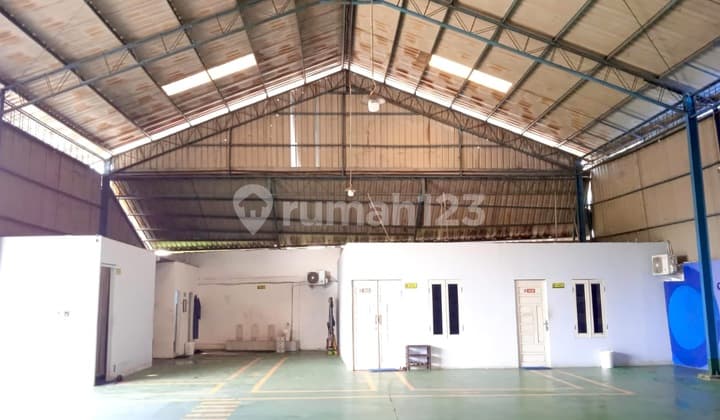 Dijual Gudang Plus ada Tanah Kosong Pasti Untung Lokasi Bagus