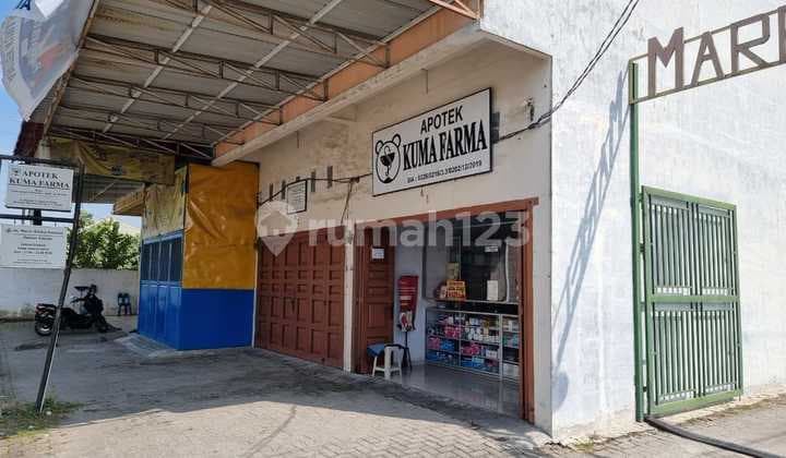 Business Shop House 800 Million Negotiable (Former Pharmacy & Private Doctor's Practice)