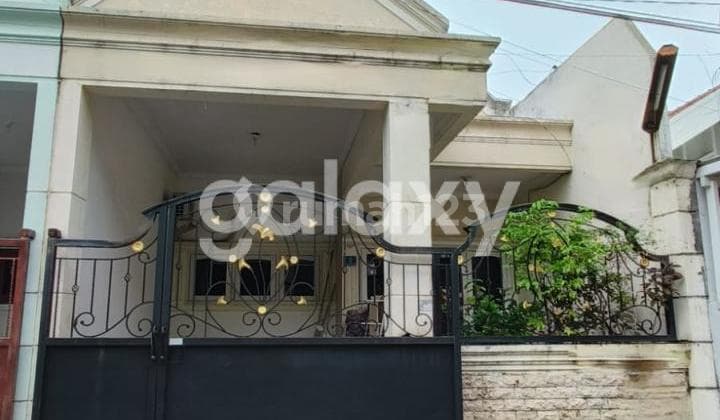 Dijual rumah siap huni di Prada Permai, Surabaya Barat