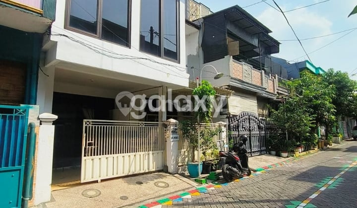 Rumah 2 lantai siap huni Gresik Kota Baru