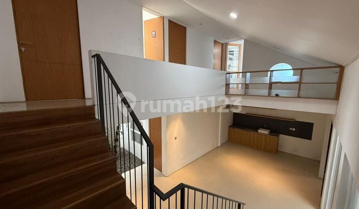 Jual Rumah Modern di Kawaluyaan Buah Batu Bandung