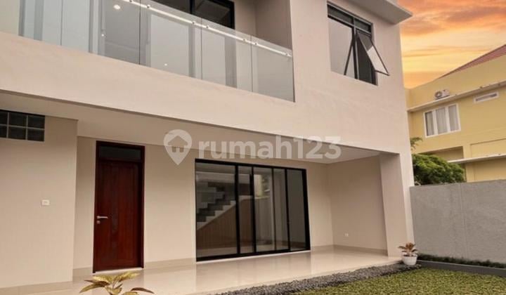 Rumah Modern Minimalis di Dago Bandung Kota