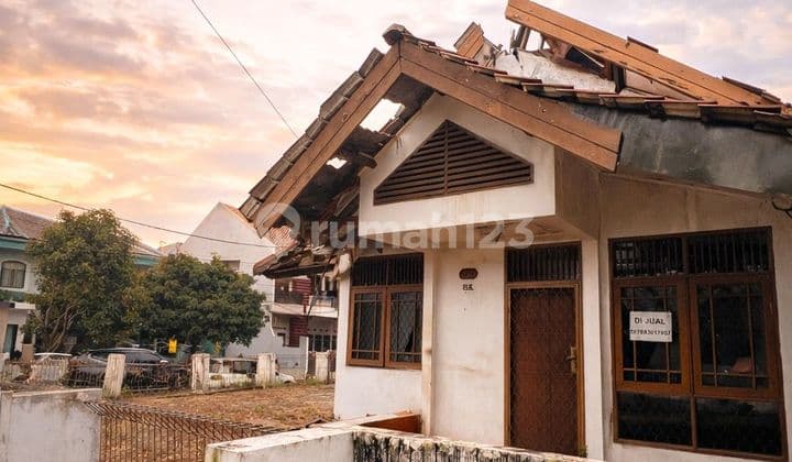For Sale Griya Loka Sek 1.3 Bsd Rumah Bangunan Lama, Hook
