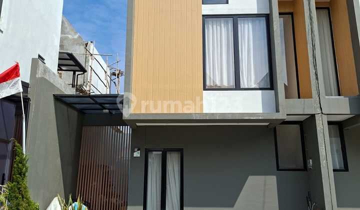 Dijual Cepat Rumah 2 Lantai Naira Residence 2 Lake View Type Tertinggi