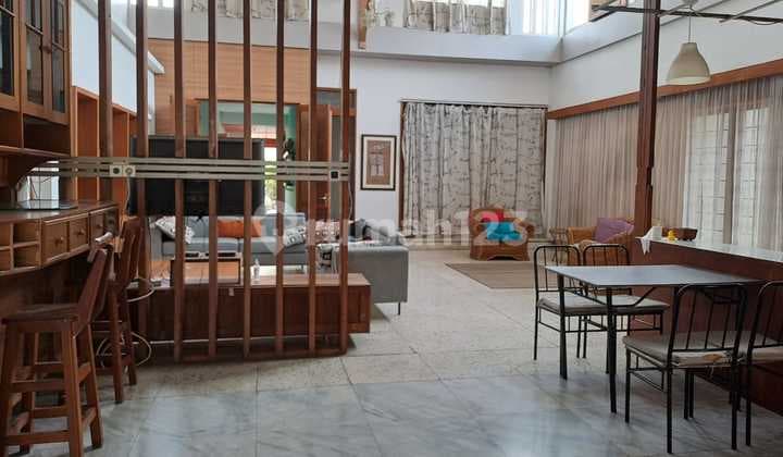 Disewakan Rumah Full Furnish -didaerah Setra Sari Siap Huni