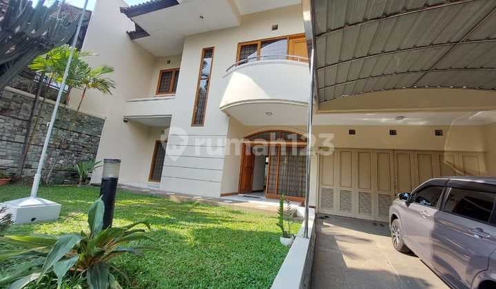 Dieswakan Rumah Nyaman Dan Asri Di Daerah Setrasari Siaphuni