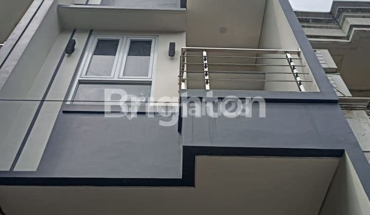 3-STORY HOUSE INDENT TANJUNG DUREN