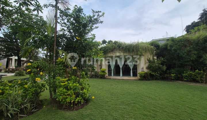 Tanah SHM Bonus Villa Mertasari Sanur Bali, Dekat ke Pantai