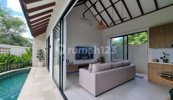 Villa Baru Bergaya Mediteranian Gayang Sari Kutuh Pandawa, Bali