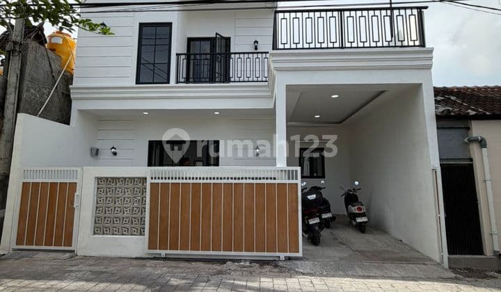 New 2-Story House on Jalan Pendidikan, Sidakarya, South Denpasar