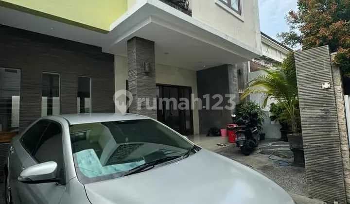 Fully Furnished Villa in Tukad Balian, Denpasar, Close to the City Center