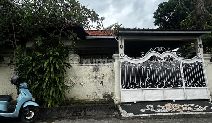 Rumah Second Mudi Mekar Kerobokan, Kuta Utara