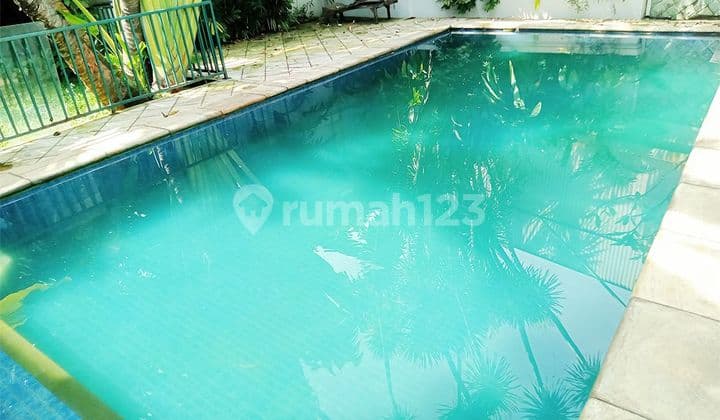 HOUSE OF KEMANG UTARA 4BR WITH POOL