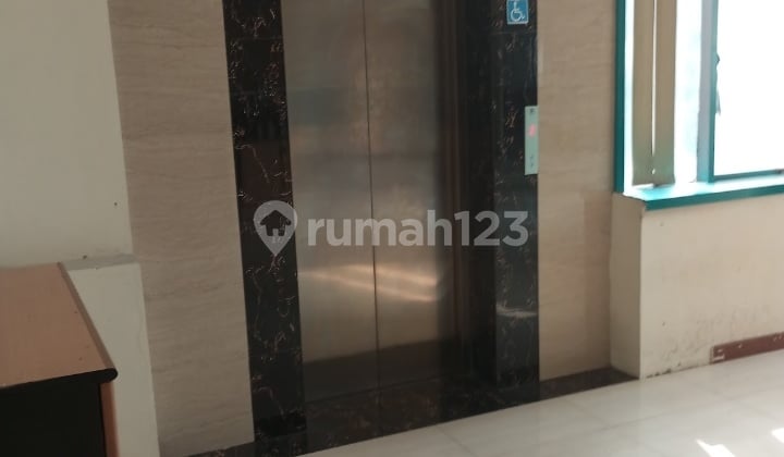 For Sale Office Space with Elevator 4 Floors Twin Shophouse 2