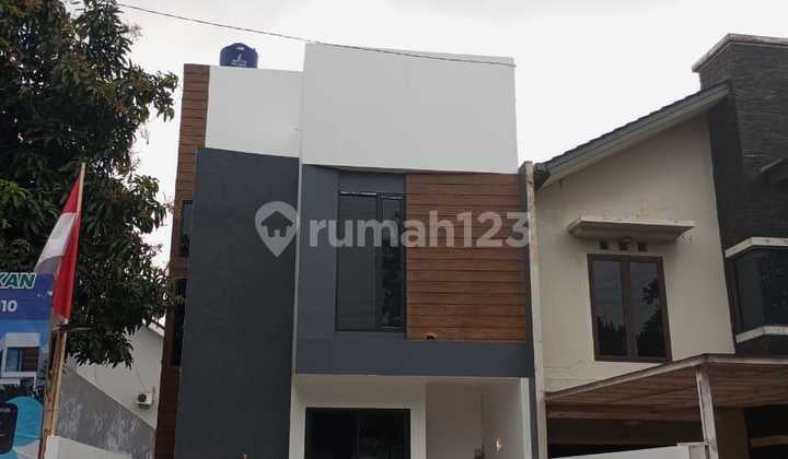 Di Jual Rumah 2.5 Lantai Krukut Depok Harga 1.8 Milyar