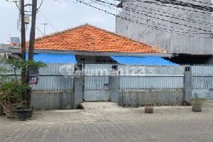 Dijual Rumah Lama Di Jl Industri Lokasi Sangat Strategis, Gunung Sahari Jakarta Pusat