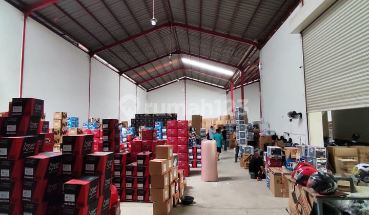 Gudang Multiguna Kav Dpr Luas 1080M2 Siap Pakai