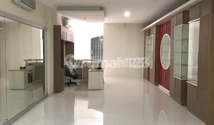 Ruko / Rukan Exclusive Pantai Indah Kapuk 4,5 Lantai