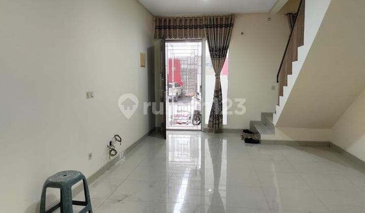 Green Lake City Luas 4X15 2 Lantai Siap Huni