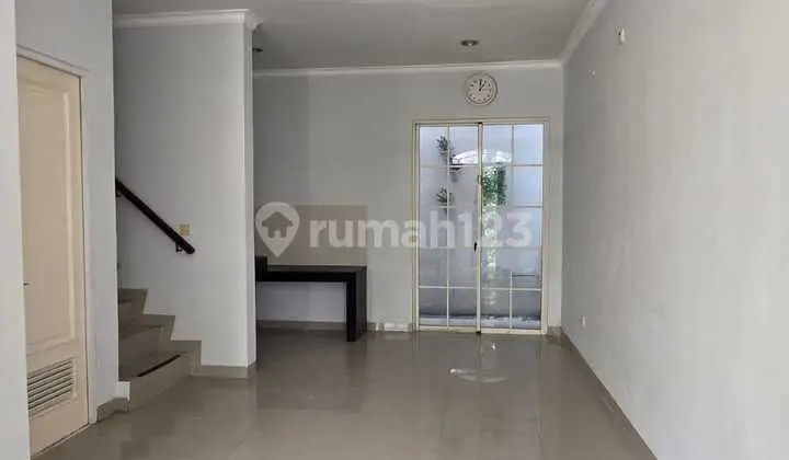 Green Lake City House 6x15 Area 3 Rooms Ready to Live