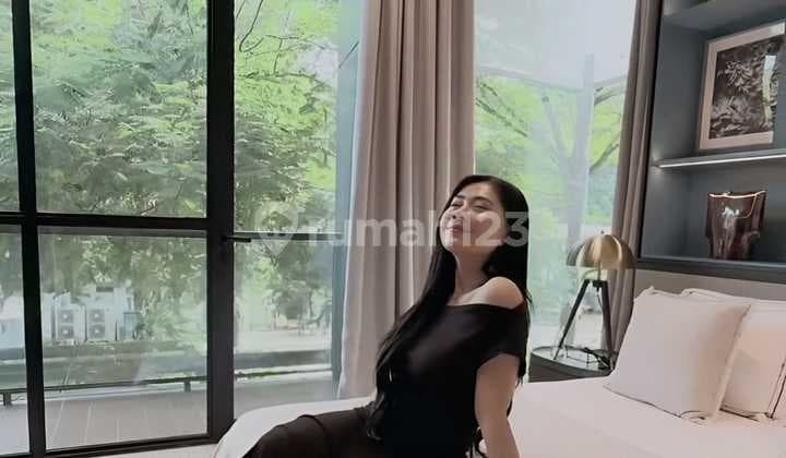 Rumah Mewah 2 Lantai Type Coloni di Daerah Lippo Cikarang