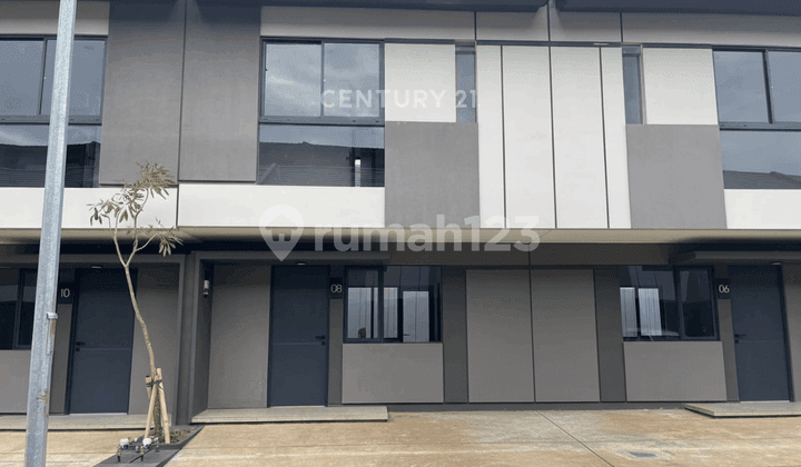 Rumah Minimalis 2 Lantai Cakep Park Serpong Tangerang