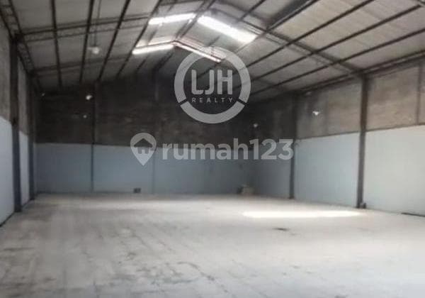 Ready-to-Use Warehouse on Jalan Untung Suropati