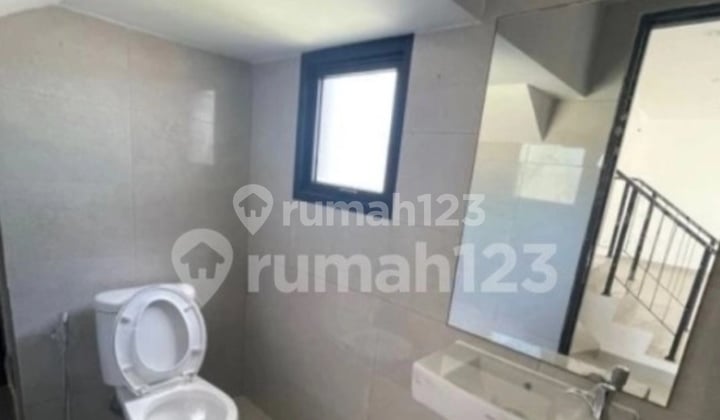 Quick Sale House in Pantai Indah Kapuk 2 Florida, Nice