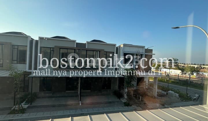 Dekat Akses Tol, 2 Lantai, Siap Huni,