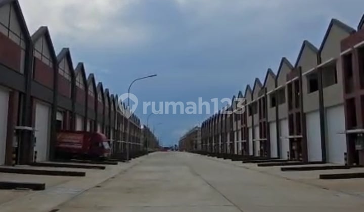 Gudang Bizpark Pik2 1 Lantai Uk 9X30m² Bagus dan Baru Siap Huni
