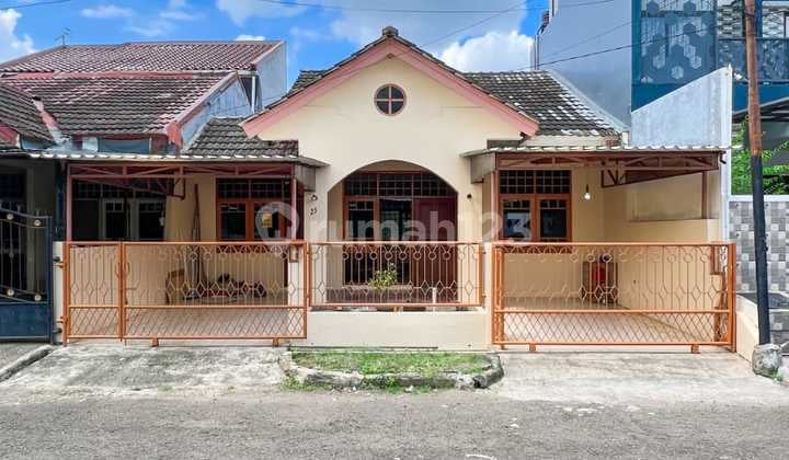 Rumah Villa Melati Mas