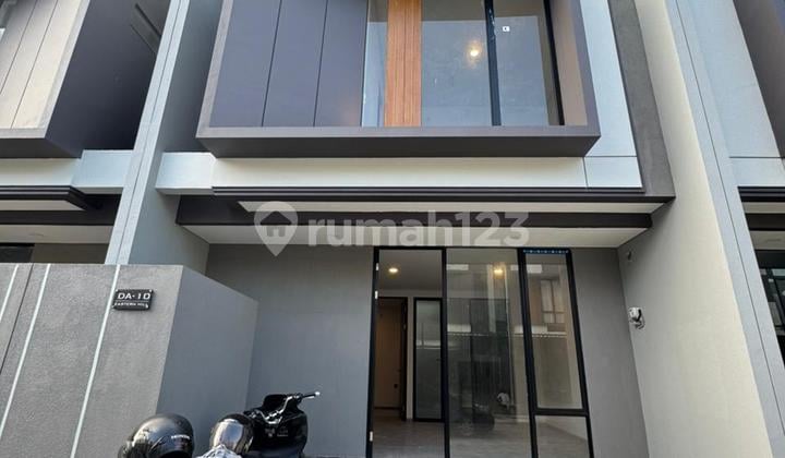 Disewakan Rumah di Eastern Hill Surabaya Dekat Pakuwon City