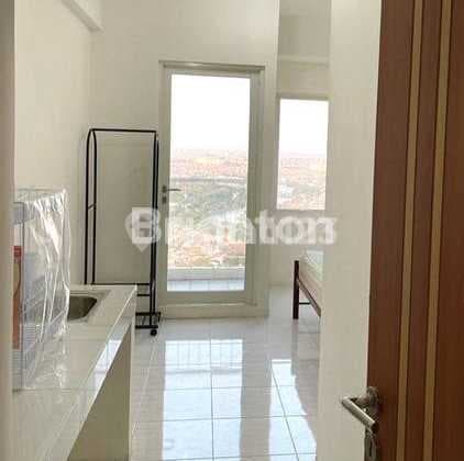 Disewakan Apartemen Studio Puncak Cbd - Wiyung Unfurnished