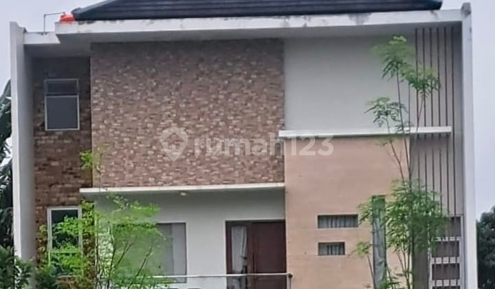 Rumah di Sutera Onyx Alam Sutera 3 Lt Semifurnish Siap Huni