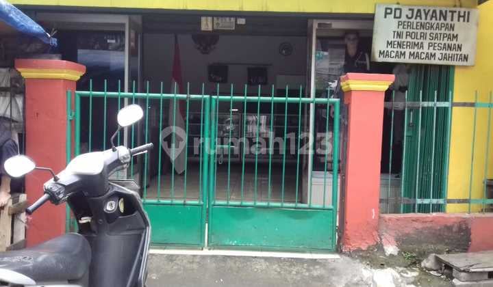 Rumah Strategis Dekat Stasiun Manggarai