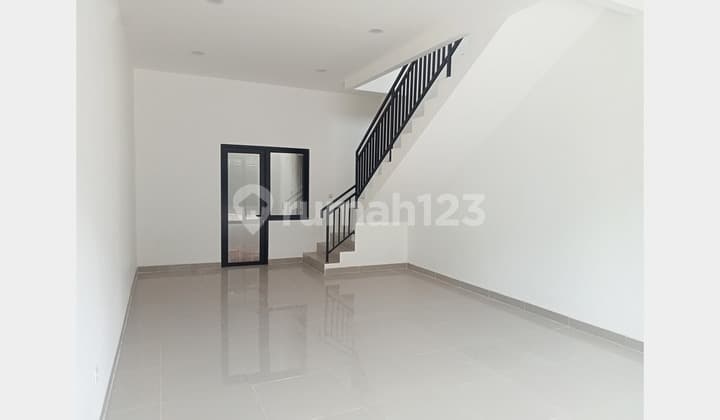 NEW SHOPHOUSE Strategic Location In A Lively Residential Area In Karawaci, Tangerang