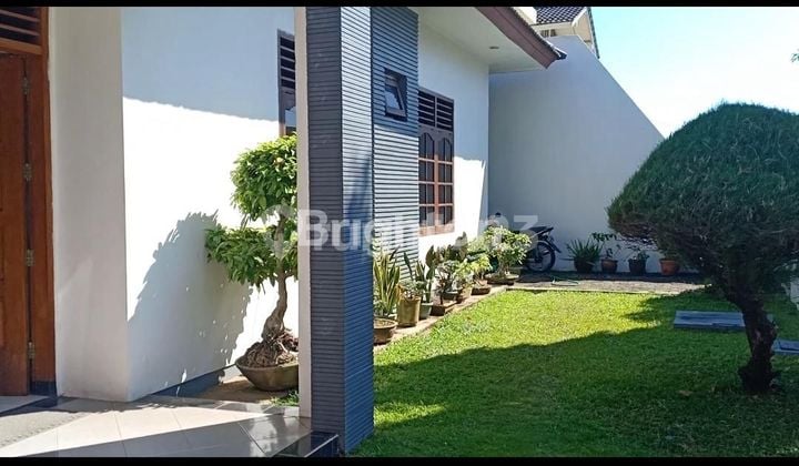 RUMAH CANTIK SIAP HUNI TINGGAL BAWA KOPER. JL. BUKIT TEMBAKAU, BUKITSARI. BEBAS BANJIR. KAWASAN ELIT SEMARANG ATAS