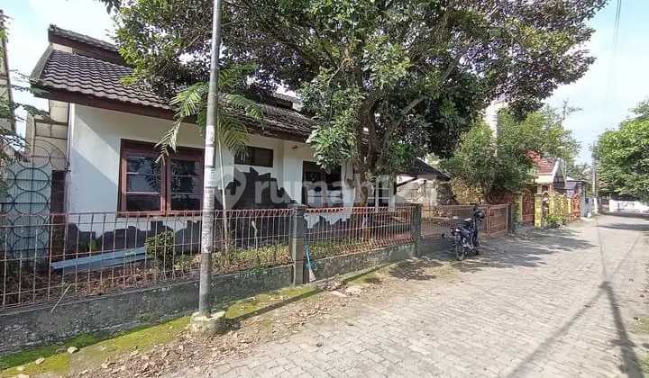 Rumah Jual Bu Siap Huni Dekat Stadion Maguwoharjo