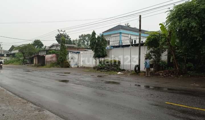Gudang Aktif Jalan Nasional Di Jalur Gombong Kebumen