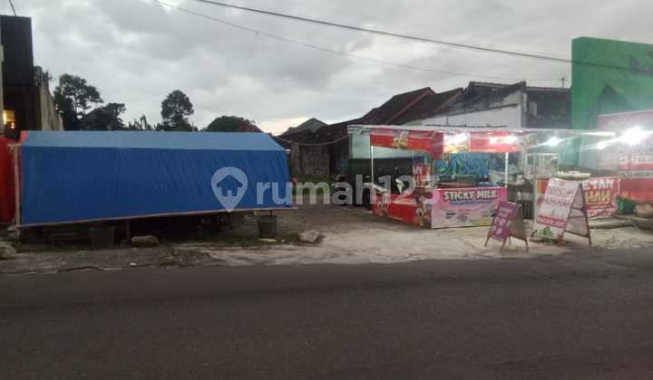 Tanah SHM Jalan Raya Candi Gebang Dekat Amikom di Sleman