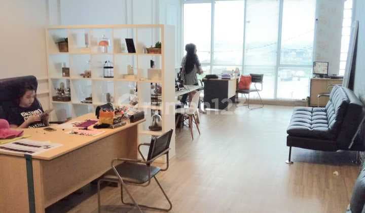 Ruko Siap Pakai 4 Lantai Pinggir Jalan Sewa Pertahun di Pluit