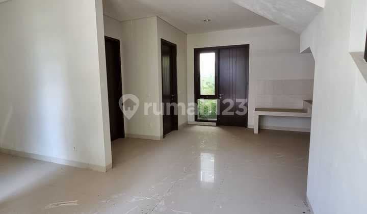 Rumah Dijual Cepat PPJB Siap AJB 3 Lantai bisa untuk Kost di BSD