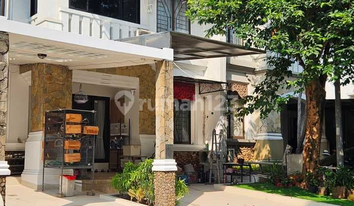 Rumah Semi Furnished Full Renov 2 Lantai bisa Nego di BSD Tangsel